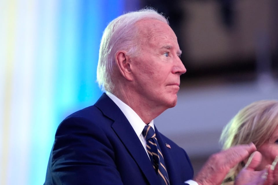 Juez limita protecciones de Biden para trabajadores agrícolas con visas H-2A