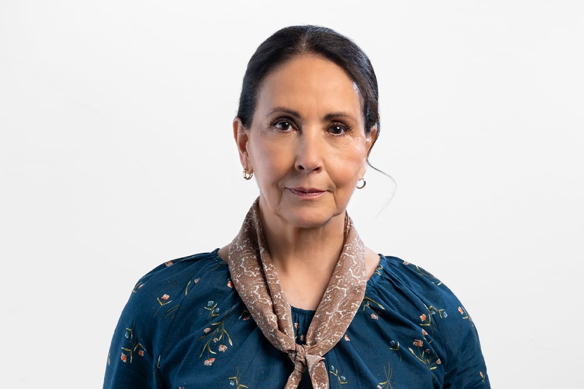 blanca guerra, univision, marea de pasiones, televisa, telenoivela