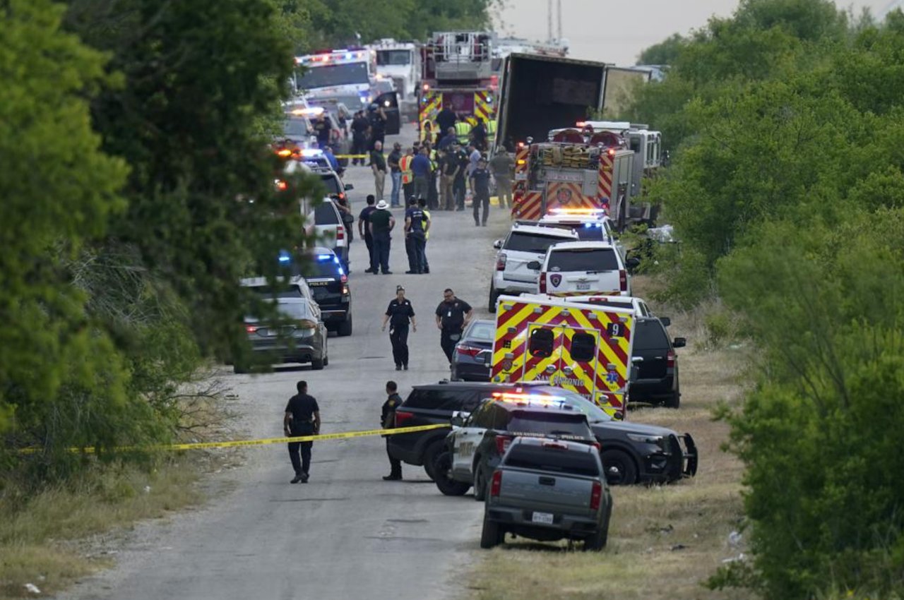 Tragedia de inmigrantes en San Antonio: Salen a la luz las aterradoras grabaciones de los primeros rescatistas en llegar a la escena