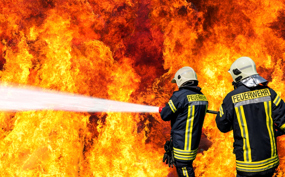 Combatiendo incendio