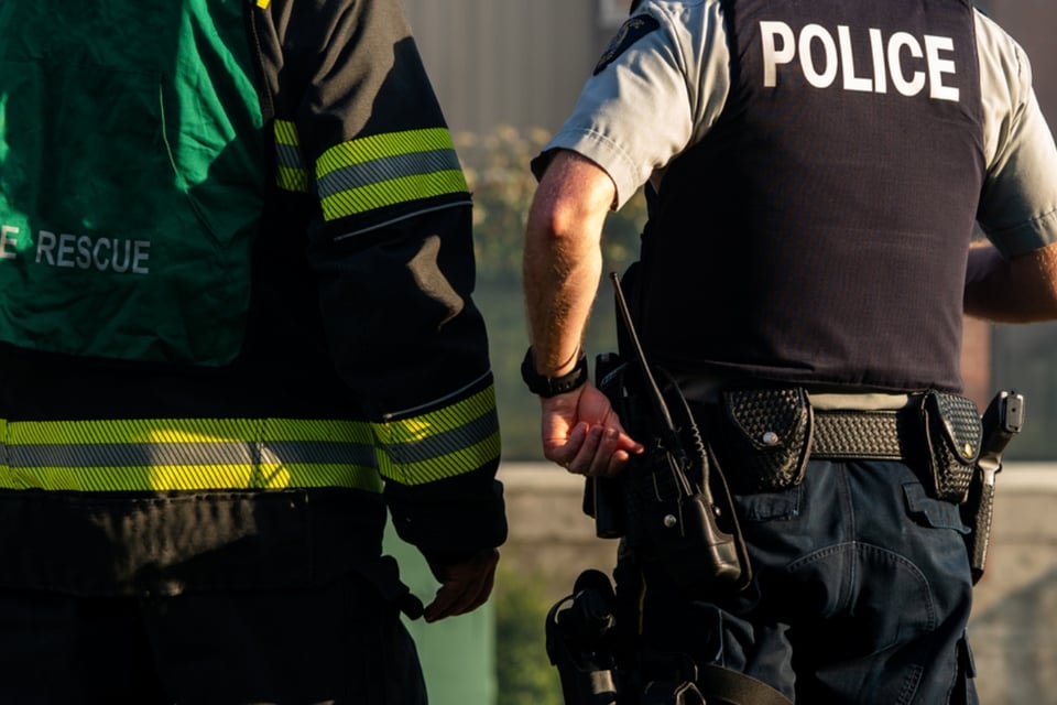 police, MundoNOW, advertencia, Rescue