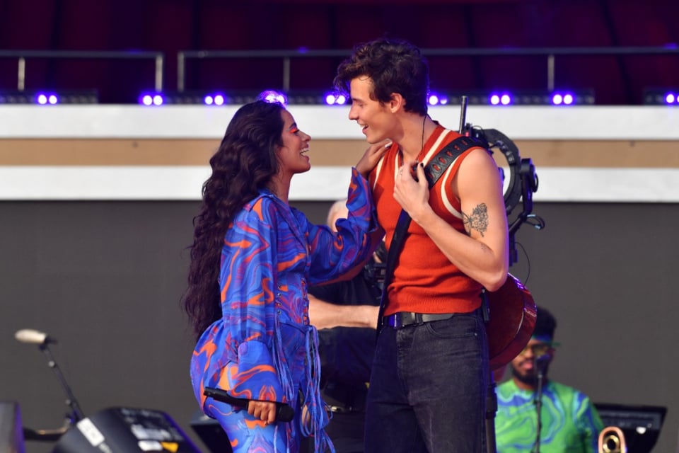 Las últimas imágenes de Camila Cabello y Shawn Mendes juntos featured image
