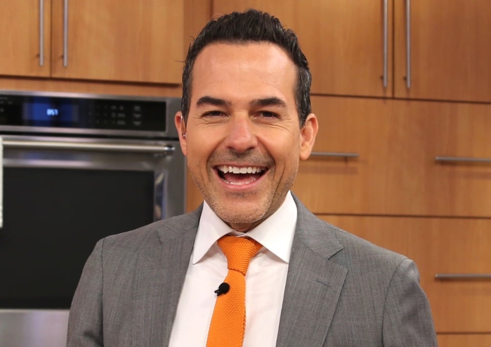 Returning to television? Carlitos Calderón resurfaces on social media with a surprise (PHOTOS)