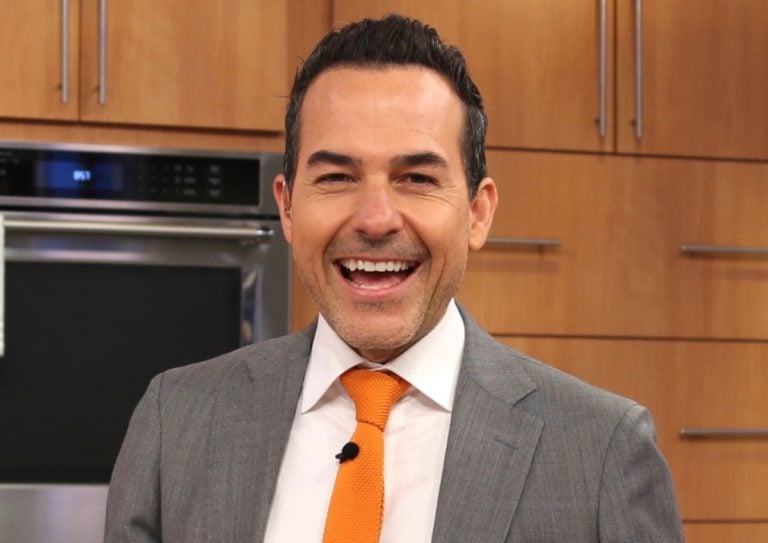 ¿Regresa a la televisión? Carlitos Calderón aparece como nadie esperaba y confirma sospechas (FOTOS)
