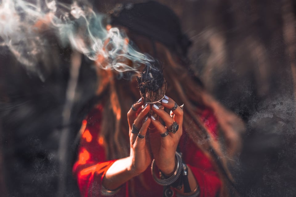 Woman poisoned to death by shaman treating her for postpartum depression