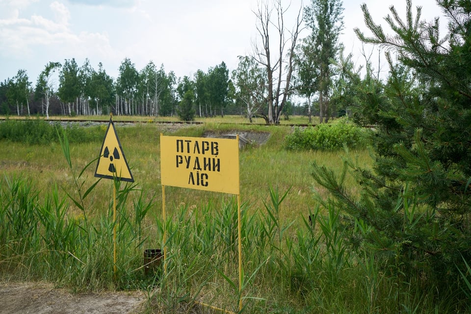 Explican por qué nos debe importar que Rusia se apoderó de Chernobyl featured image