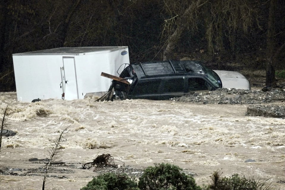 Comunidades en estado de emergencia, Solidaridad comunitaria, Redes sociales, MundoNOW