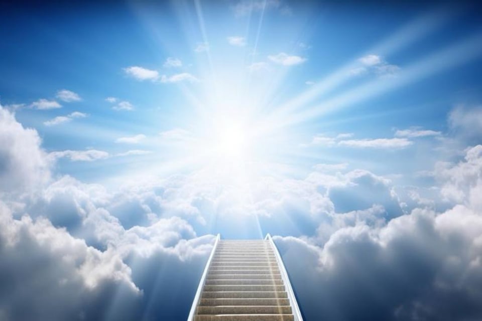 Camino celestial, iluminado, iluminación de Dios, camino al cielo, MundoNow