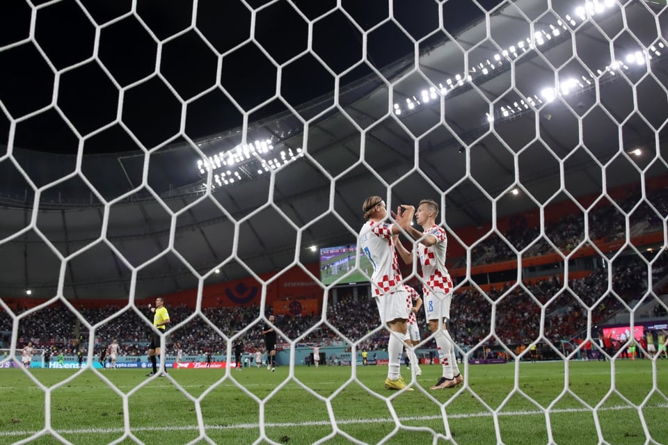 Canadá vuelve a anotar en un Mundial 36 años después frente a Croacia