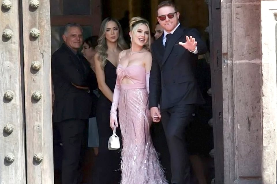 Esposa del Canelo muestra su apoyo y les llueven críticas