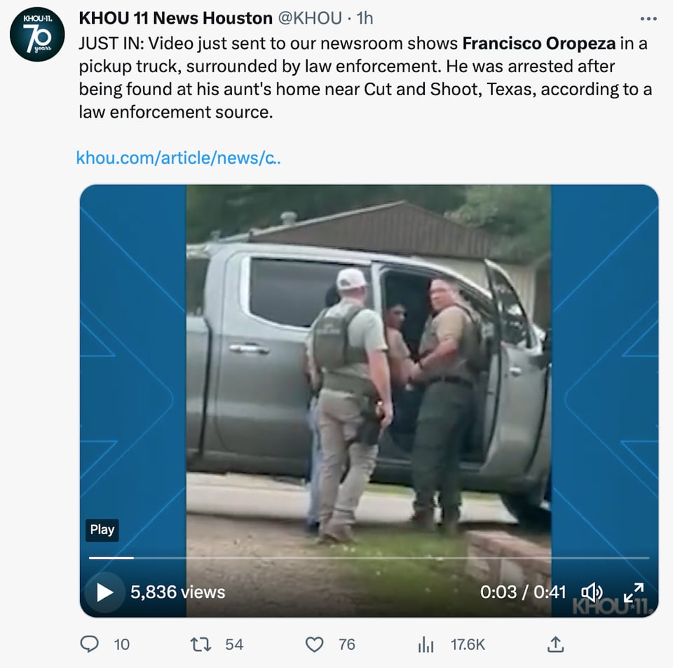 Los agentes lo encontraron descamisado y no se resistió al arresto