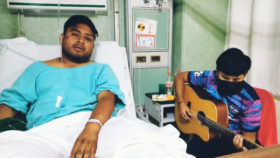 Integrante de Banda Real de Huajuapan envía 'emotivo' mensaje desde el hospital tras fatal accidente