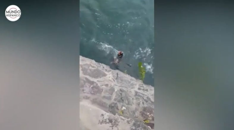 Man is swept over Niagara Falls and drowns (VIDEO)