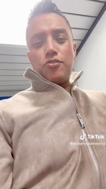El Charro presenta a su “amante” tras separación con La Mayrita
