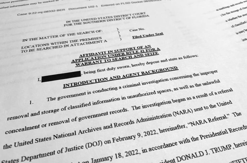 Affidavit: Encuentran muchos documentos clasificados