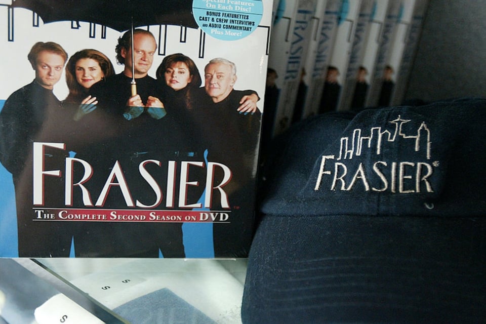 ¡Han pasado 30 años! La popular serie ‘Frasier’ volverá a la televisión featured image