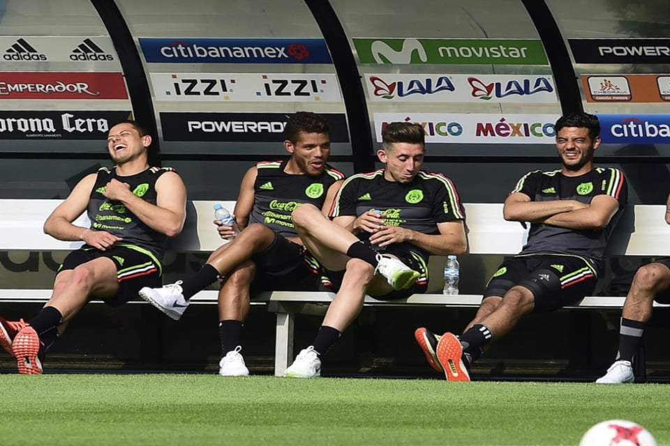 Critican a la esposa del futbolista de la Selección Mexicana, Andrés Guardado por llevar a su niñera al Mundial de Qatar (VIDEO)
