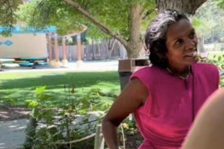 Buscan a una mujer por mostrar sus genitales a niños en zoológico
