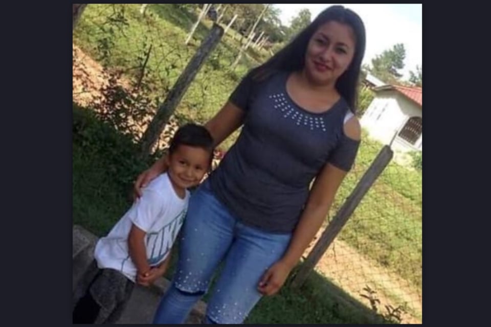 Crónica: mujer estado vegetal, coma, hospital, hispano, latina 