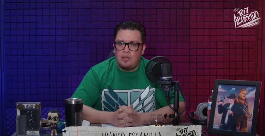 El comediante mexicano no pudo más y rompió en llanto