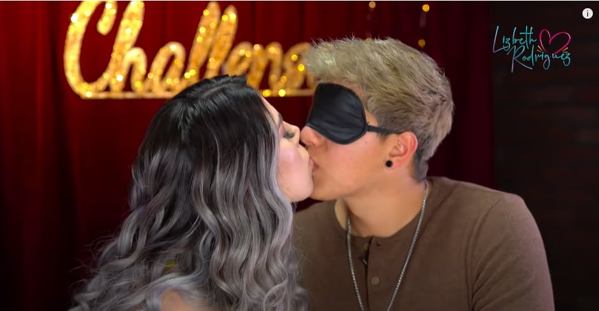 "Tu boca me sabe deliciosa"