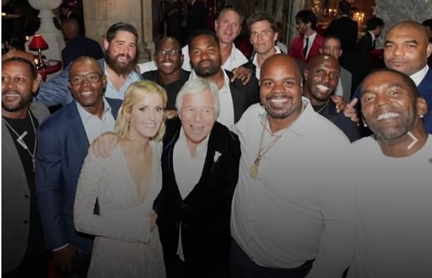 Tom Brady y ex compañeros de Patriots hicieron aparición