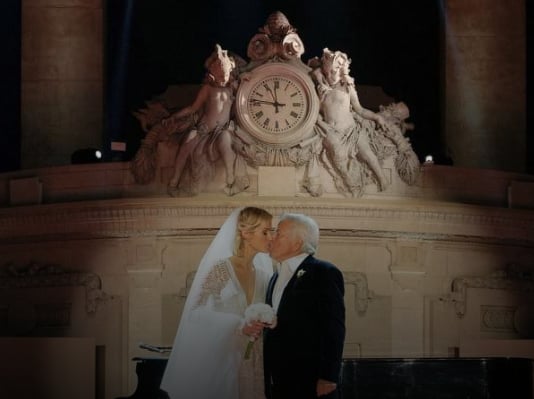 El propietario de los Patriots, Robert Kraft, se casa con la Dra. Dana Blumberg