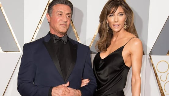 Jennifer Flavin eliminó sus publicaciones con el actor