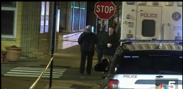 Tiroteo masivo en un bar de Chicago deja 3 muertos y 1 herido en estado crítico