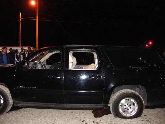 Luce tal como la Suburban en la que fue atacado Valentín Elizalde