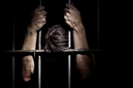 Detenido, Prisión, Sujeto, MundoNow, Podcast