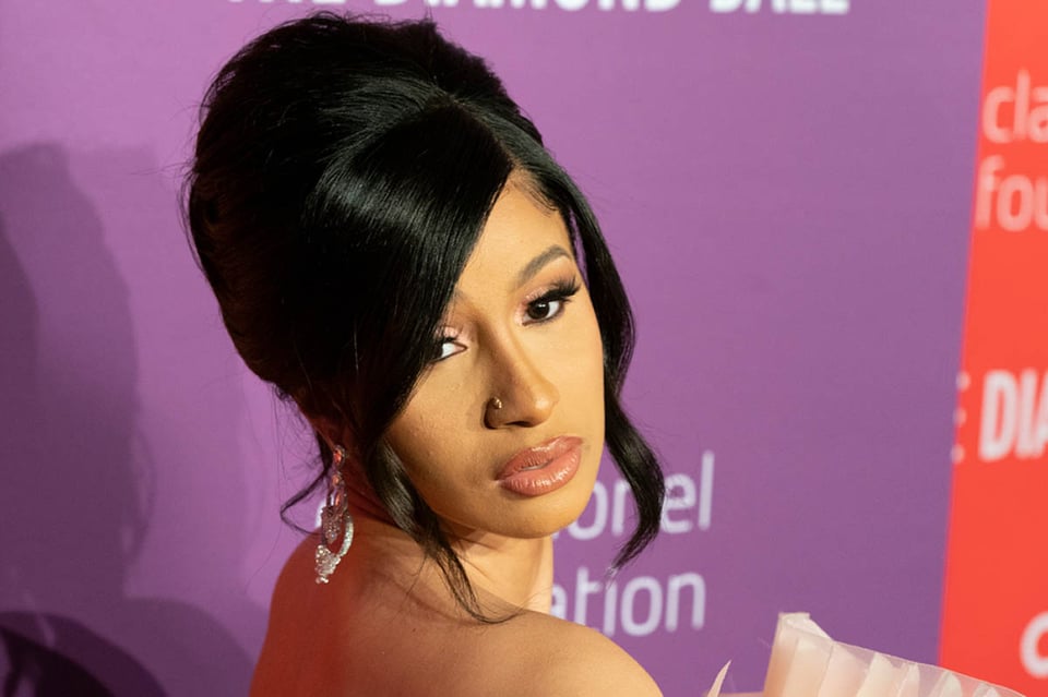 Cardi B's controversies, singer