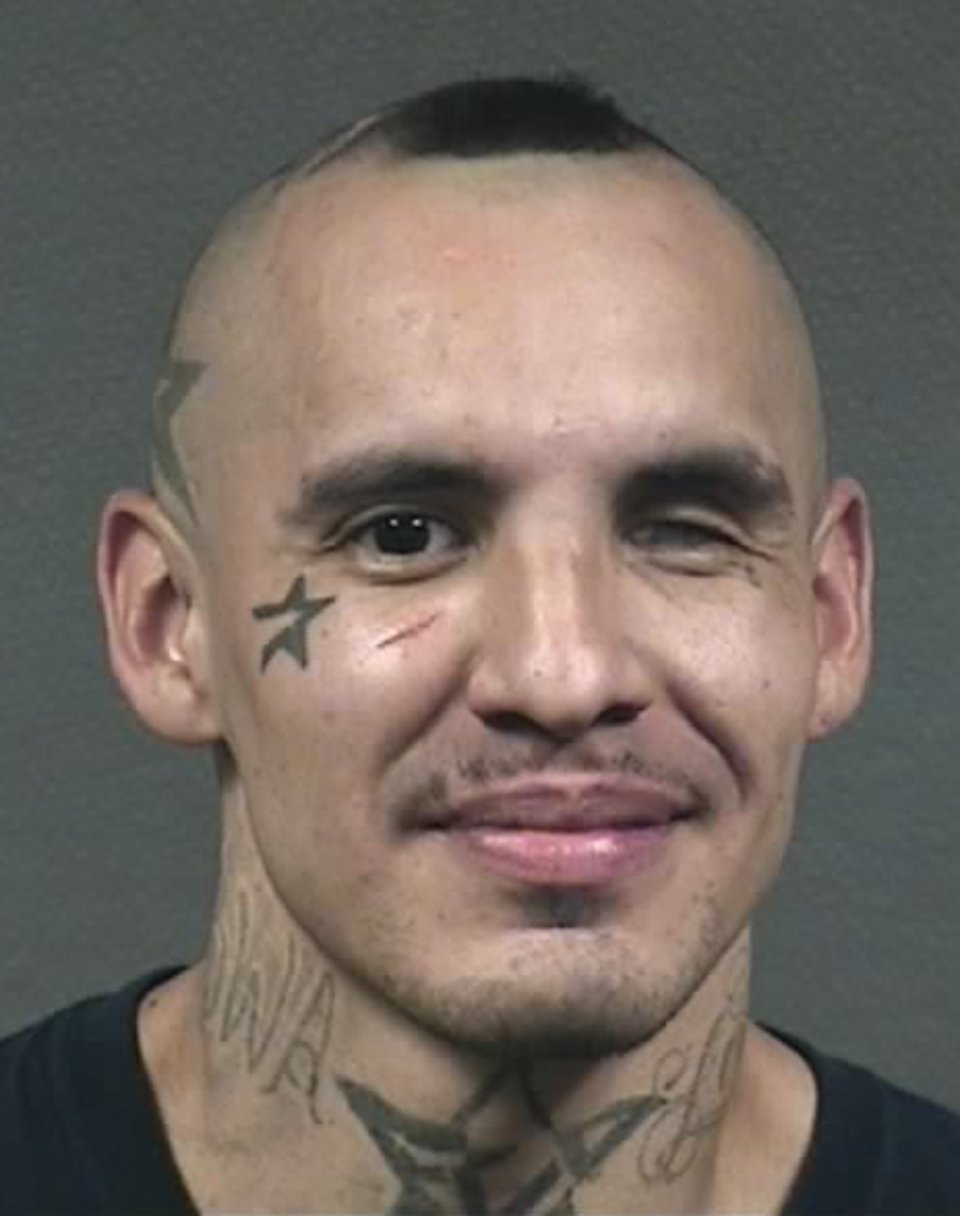 José Everardo Castorena III es buscado por un asesinato en Texas