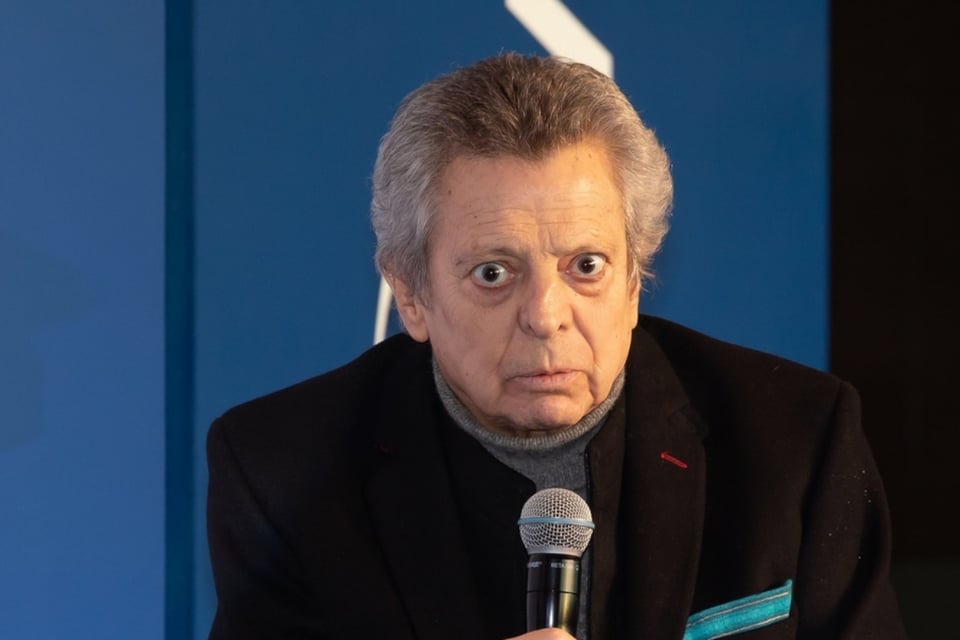 ¿No son unos mantenidos? Tras declaraciones de su papá, hijo de César Bono confiesa si depende económicamente del actor