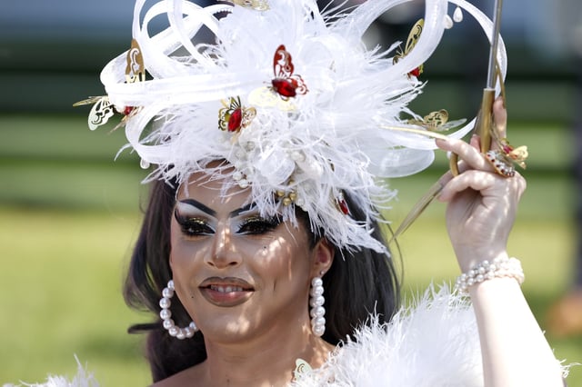 ‘RuPaul’s Drag Race UK’ contestant Cherry Valentine dies (PHOTOS)