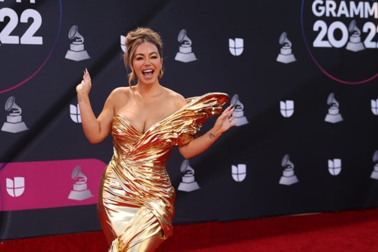 Chiquis Rivera sale del closet y cuenta lo que hacía con su novia