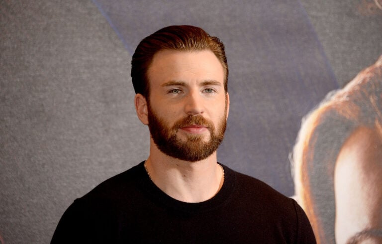Chris Evans es gay, ¿o no? Su familia celebra la homosexualidad