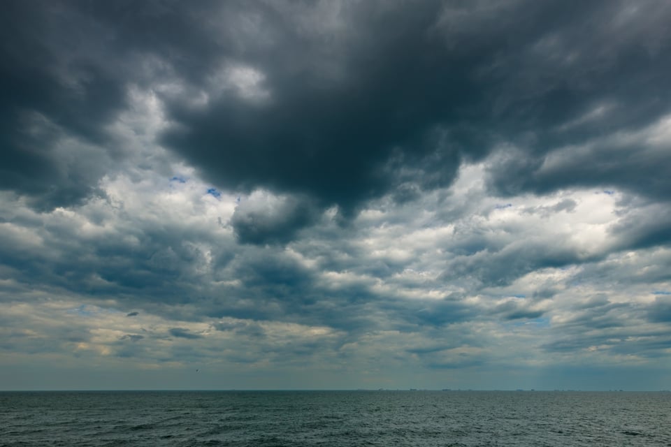 Nubes durante eclipse total de sol, Vermont, Maine, New Brunswick, Terranova