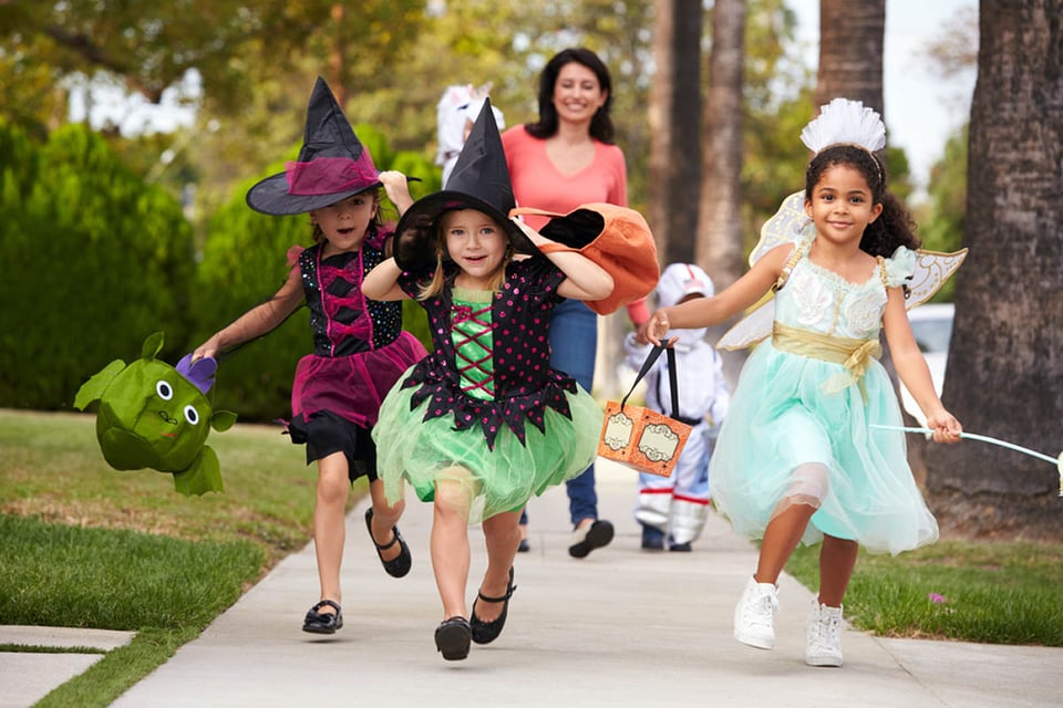 Los 7 dulces de Halloween más populares y sus historias