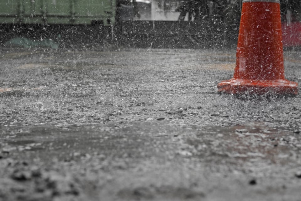 Environmental impact, Public safety, Disaster preparedness, Temporary shelters, MundoNOW