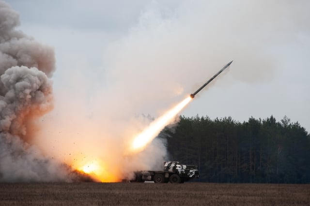 Iraq fires missiles at U.S. military base in Syria
