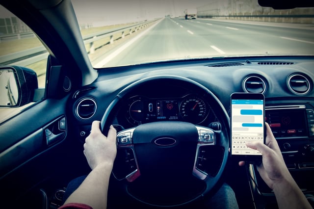 Pennsylvania set to ban cell phone use while driving