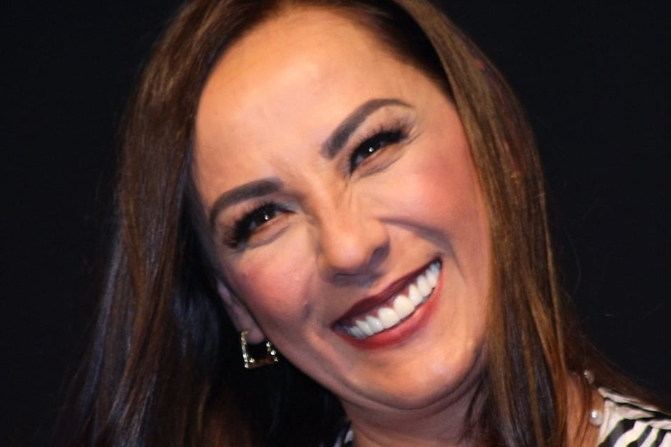 perfil público, talento artístico, actriz mexicana, noticias, suceso, detalles