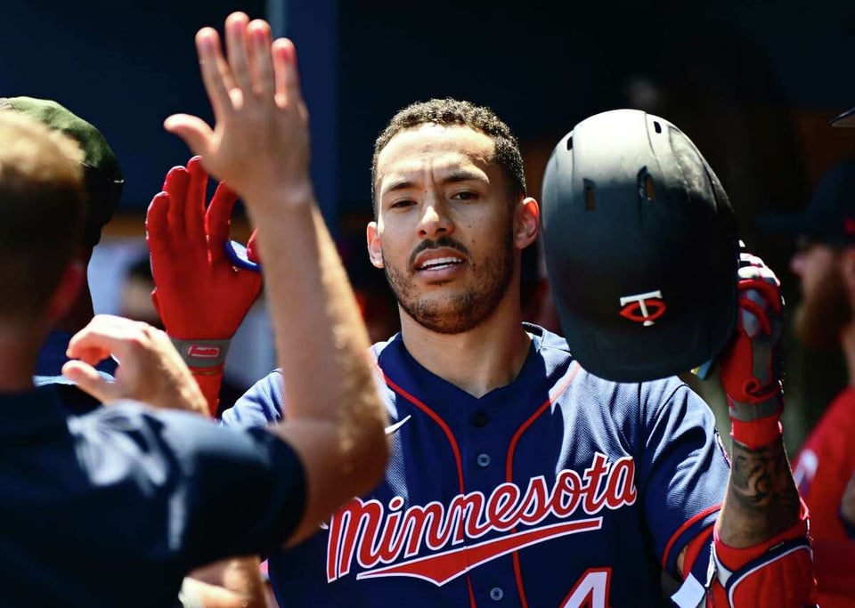 Correa disfruta de su nueva vida con los Twins de Minnesota