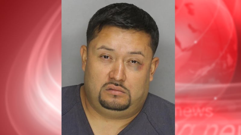 Crónica: Latino asiste a concierto solo para apuñalar a dos