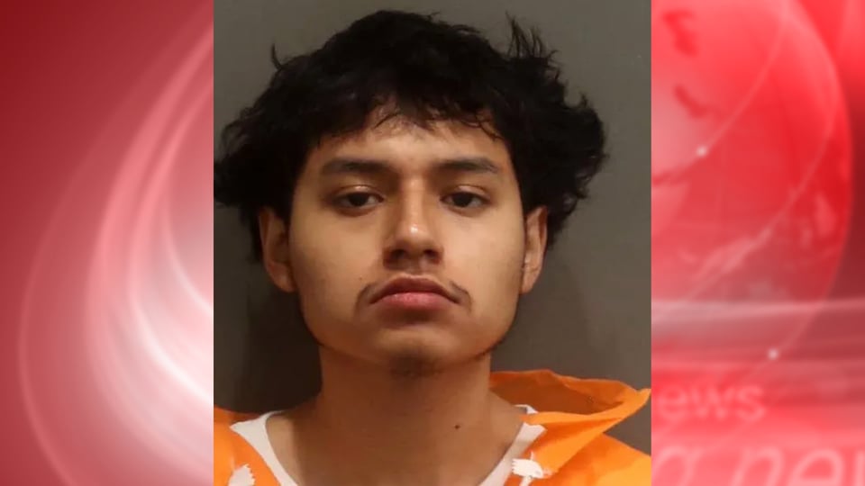 Crónica: Adolescente latino toma la justicia en sus manos