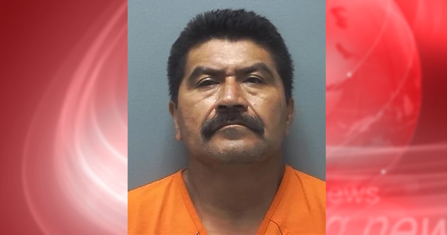 Crónica: Arrestan a hispano por quemar casa de su prójimo