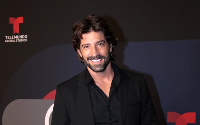 David Chocarro talks about how he felt in the erotic scenes with Aracely Arámbula (VIDEO)