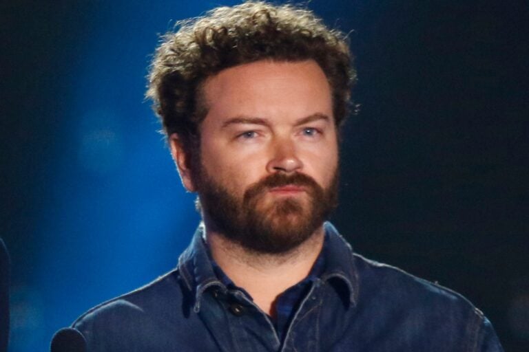Danny Masterson sentenciado a entre 30 años y cadena perpetua