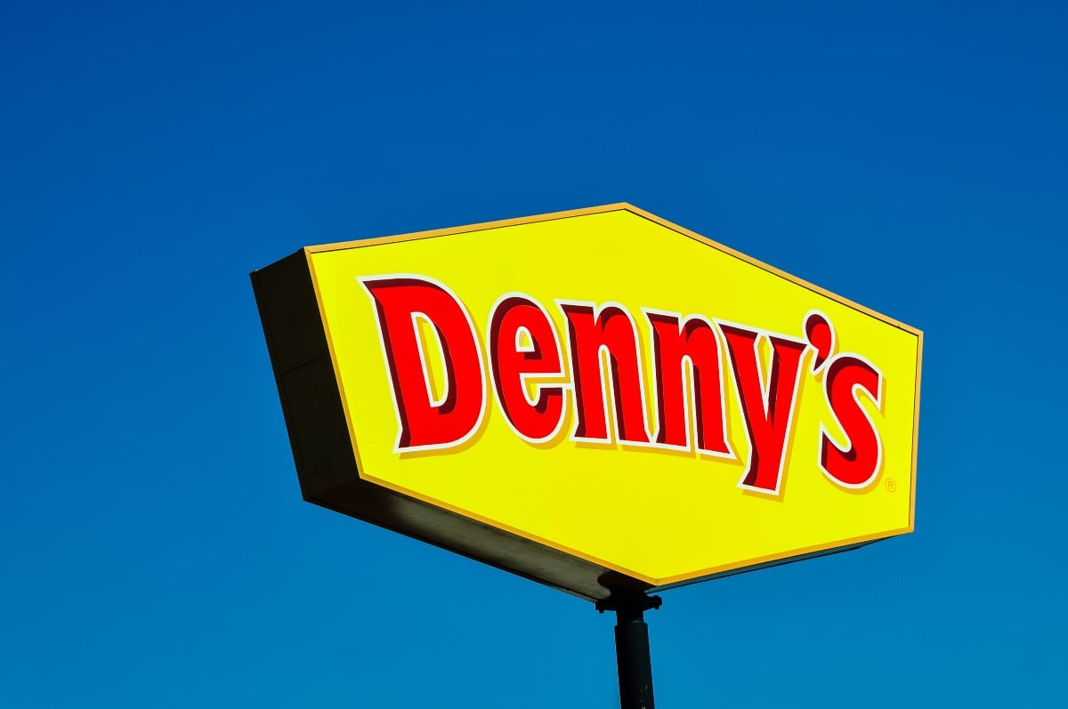 Bad news for breakfast lovers! Beloved NY Denny’s closes its doors